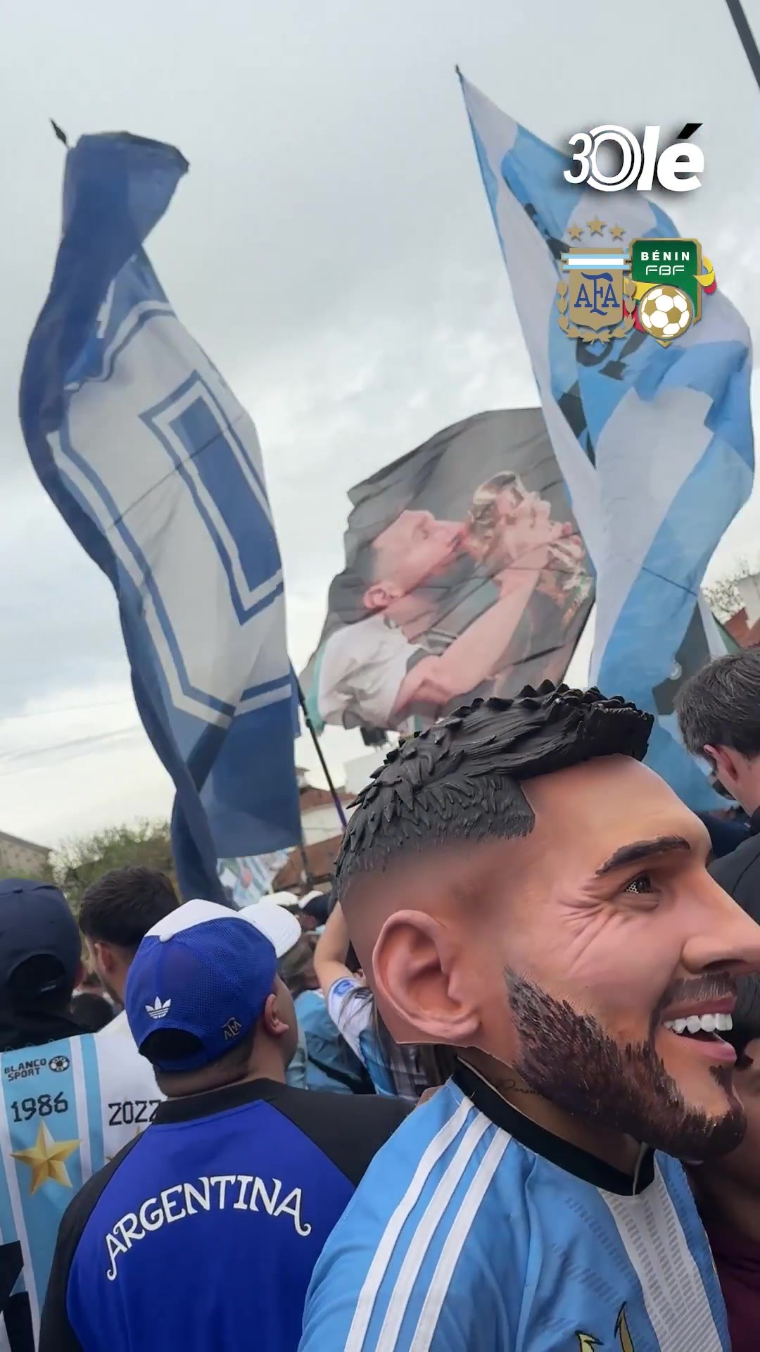 开赛前3小时实拍！梅西阿根廷最后一役，球迷早已沸腾