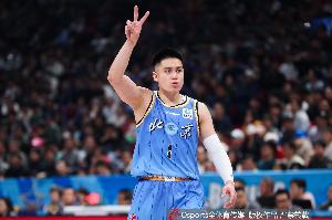 陈盈骏：和李楠很熟悉没有太大适应问题 新战术和外援仍需磨合